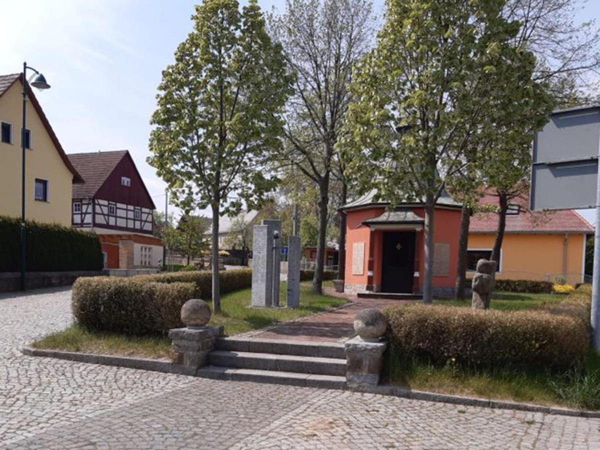 Neu! Ferienwohnung Hanka Crostwitz 외부 사진
